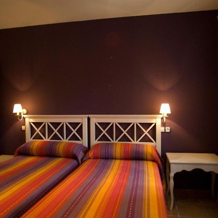 Hotel Rural Los Argueellos Lugueros Exterior photo