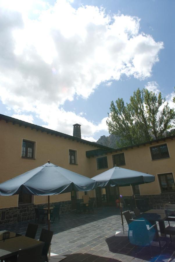 Hotel Rural Los Argueellos Lugueros Exterior photo