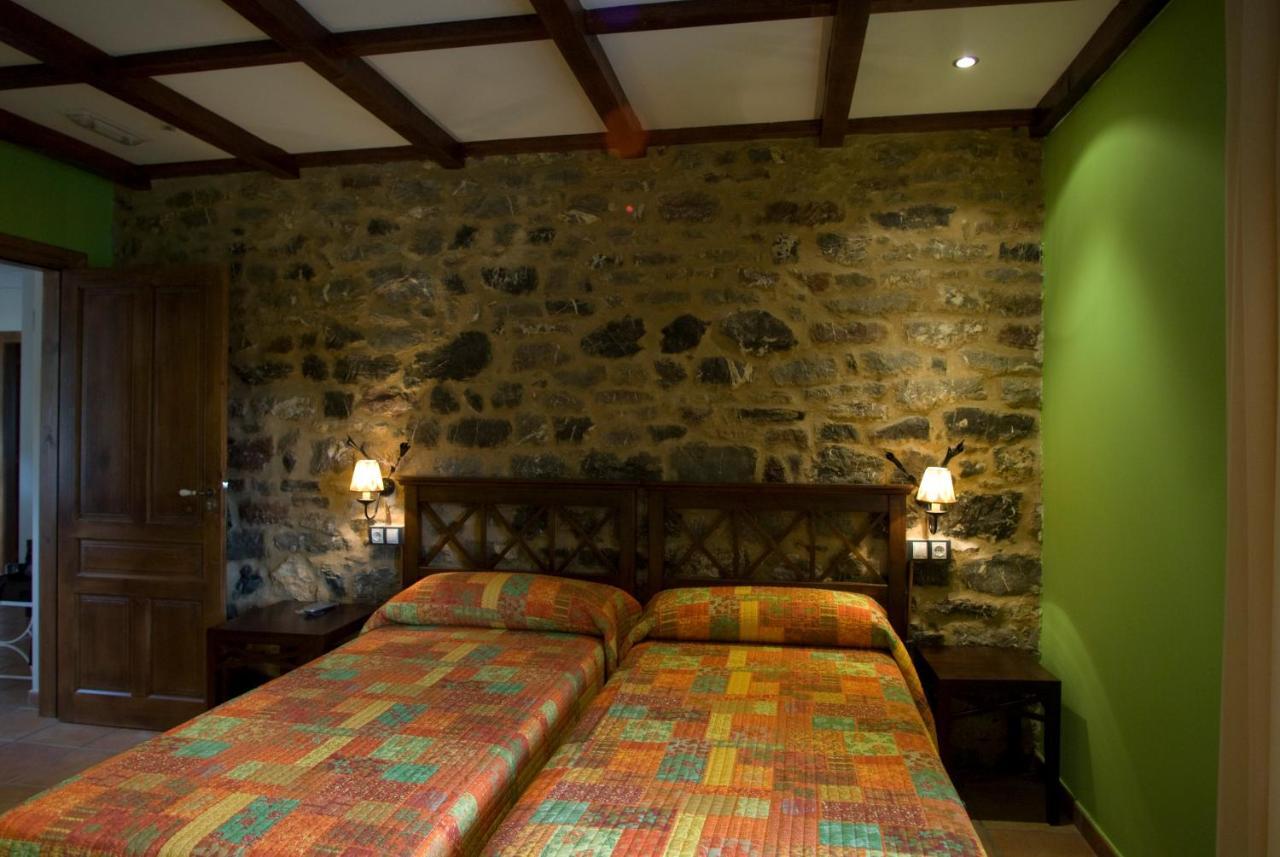 Hotel Rural Los Argueellos Lugueros Exterior photo